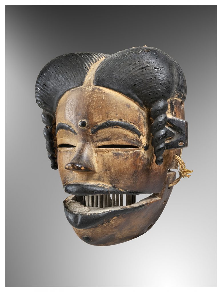 MASQUE ELU OGONI